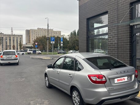 2018 Lada (ВАЗ) Granta I Рестайлинг, серебристый, 560000 рублей, вид 3
