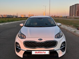 2020 Kia Sportage IV Рестайлинг, белый, 2300000 рублей, вид 1