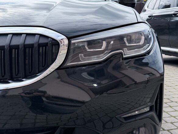 2021 BMW 3 серии 330i xDrive VII (G2x), чёрный, 3790000 рублей - вид 10
