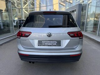 2020 Volkswagen Tiguan II, серый, 1999000 рублей, вид 5