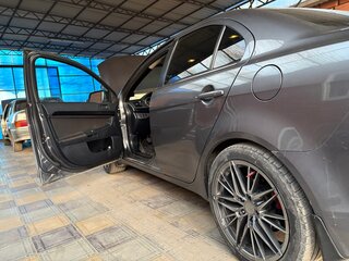 2011 Mitsubishi Lancer X Рестайлинг, серый, 860000 рублей, вид 5