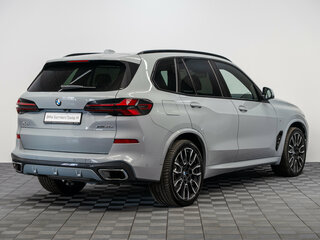 2025 BMW X5 40d IV (G05/G18) Рестайлинг, серый, 12990000 рублей, вид 2