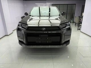 2026 Toyota RAV4 VI (XA60), серебристый, 4715495 рублей, вид 2