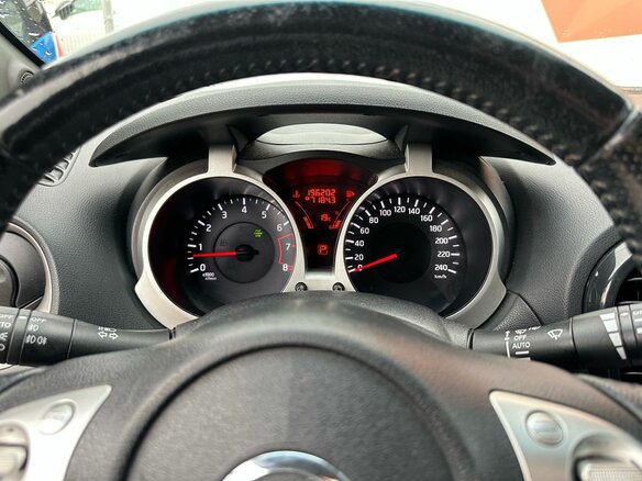 2012 Nissan Juke I, коричневый, 1150000 рублей - вид 12