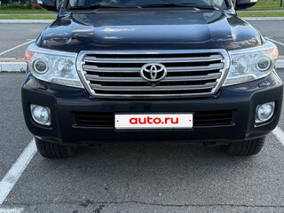 2012 Toyota Land Cruiser 200 Series Рестайлинг 1, чёрный, 4450000 рублей, вид 1