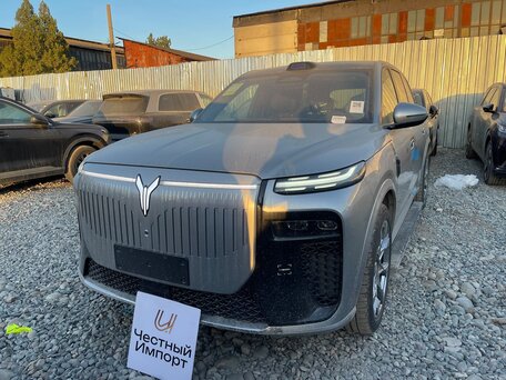2026 Voyah Taishan X8, серебристый, 7400000 рублей, вид 1