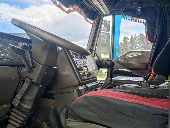 2003 Iveco EuroTech, белый, 750000 рублей - вид 2