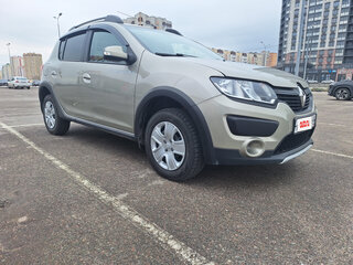 2017 Renault Sandero Stepway II, бежевый, 890000 рублей, вид 1