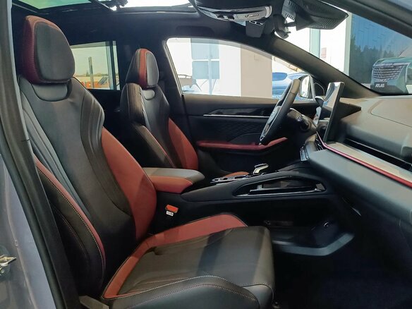 2026 Geely Coolray I Рестайлинг 2, серый, 2964990 рублей - вид 6