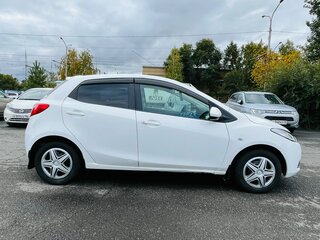 2008 Mazda Demio III (DE), белый, 599999 рублей, вид 5