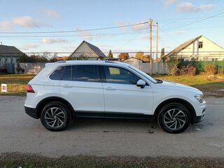 2018 Volkswagen Tiguan II, белый, 2150000 рублей, вид 4