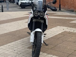 2022 Ducati DesertX, белый, 1000000 рублей, вид 4