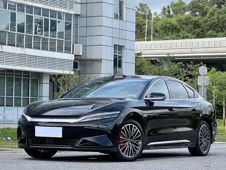 2025 BYD Han EV 69 kWh I Рестайлинг 2, чёрный, 4430000 рублей, вид 3