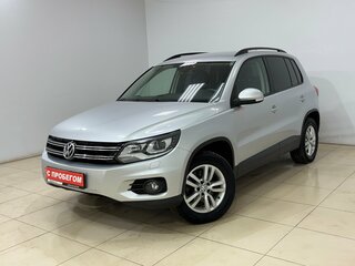 2011 Volkswagen Tiguan I Рестайлинг, серебристый, 1230000 рублей, вид 1