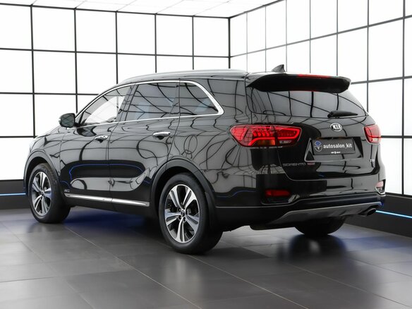 2018 Kia Sorento III Prime Рестайлинг, коричневый, 3150000 рублей - вид 6