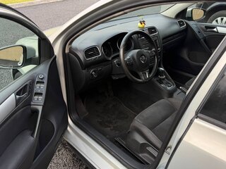 2011 Volkswagen Golf VI, серебристый, 780000 рублей, вид 5