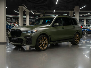 2020 BMW X7 40i I (G07), зелёный, 7500000 рублей, вид 1