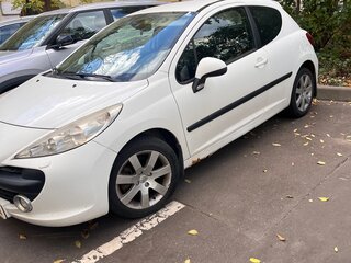 2009 Peugeot 207 I Рестайлинг, белый, 550000 рублей, вид 3