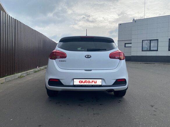 2015 Kia Ceed II, белый, 780000 рублей - вид 8