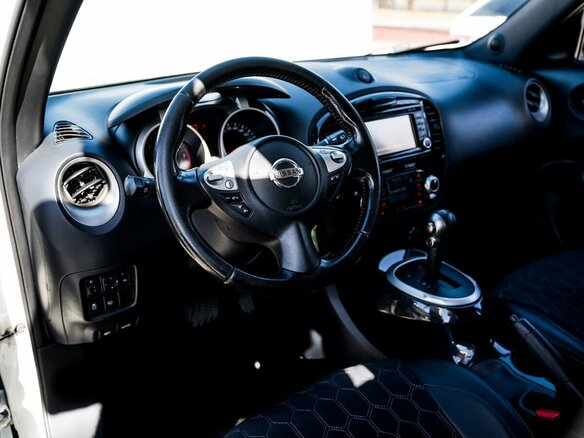 2013 Nissan Juke I, белый, 980000 рублей - вид 18