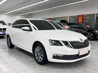 2022 Skoda Octavia III (A7) Рестайлинг, белый, 1403700 рублей, вид 3