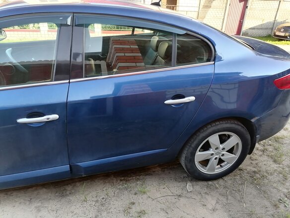 2011 Renault Fluence I, синий, 560000 рублей - вид 2