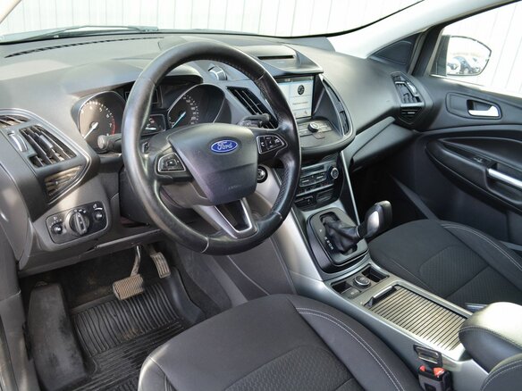 2017 Ford Kuga II Рестайлинг, серый, 1549888 рублей - вид 10