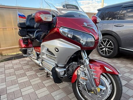 2012 Honda GL 1800 Gold Wing, красный, 1399999 рублей, вид 4