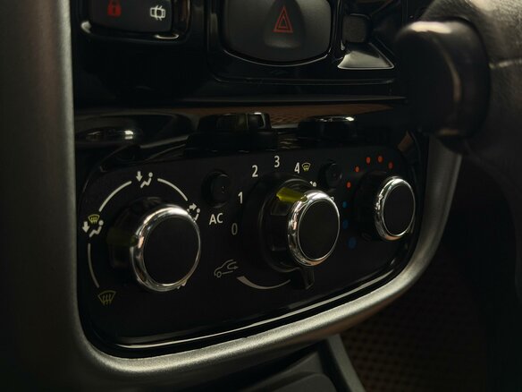 2014 Renault Duster I, коричневый, 890000 рублей - вид 16