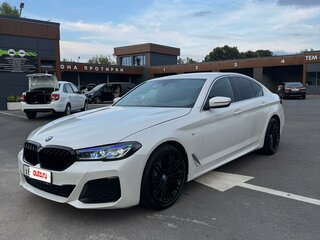2019 BMW 5 серии 520i VII (G30/G31/G38), белый, 1950000 рублей, вид 1