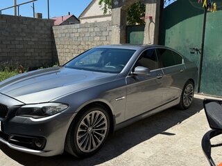 2010 BMW 5 серии 528i VI (F10/F11/F07), серый, 1390000 рублей, вид 1