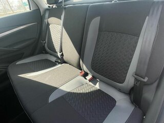 2026 Lada (ВАЗ) Vesta I Рестайлинг (NG), серебристый, 1755000 рублей, вид 2