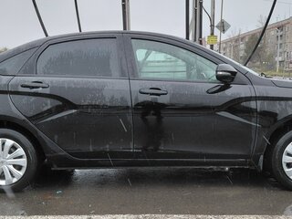 2023 Lada (ВАЗ) Vesta I Рестайлинг (NG), чёрный, 950000 рублей, вид 2