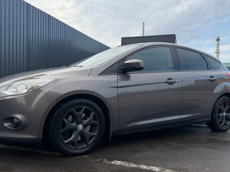 2012 Ford Focus III, серый, вид 1