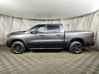 2022 Ram 1500 Crew Cab V, белый, 7361000 рублей, вид 5