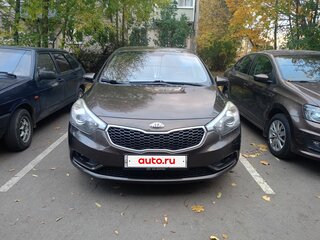 2013 Kia Cerato III, бежевый, 950000 рублей, вид 2