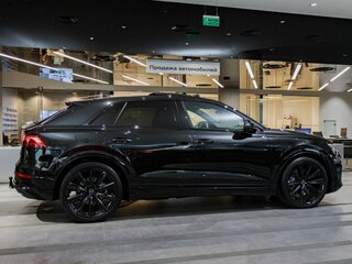 2026 Audi Q8 50 TDI I (4M) Рестайлинг, чёрный, 14950000 рублей, вид 4