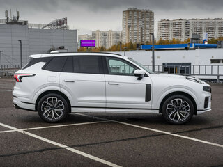 2023 Lynk & Co 09 PHEV, белый, 4640000 рублей, вид 5