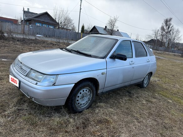 2008 Lada (ВАЗ) 2112, серебристый, 210000 рублей - вид 2