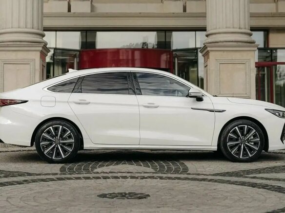 2026 Tenet A8, серый, 3499000 рублей - вид 5