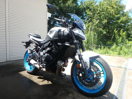 2025 Yamaha MT-07 (FZ-07), белый, 1150000 рублей, вид 1