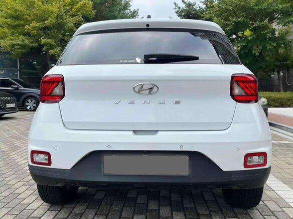2022 Hyundai Venue I, белый, 1823000 рублей - вид 4