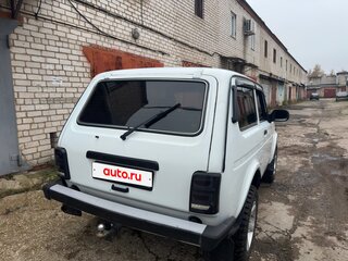 2013 Lada (ВАЗ) 2121 (4x4) I Рестайлинг, белый, 550000 рублей, вид 3