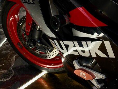 2005 Suzuki GSX-R 600, красный, 550000 рублей, вид 4