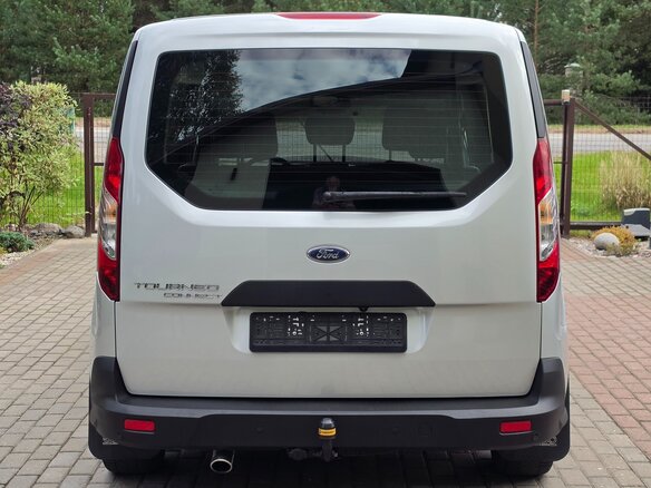 2022 Ford Tourneo Connect Grand II Рестайлинг, серебристый, 1950000 рублей - вид 5