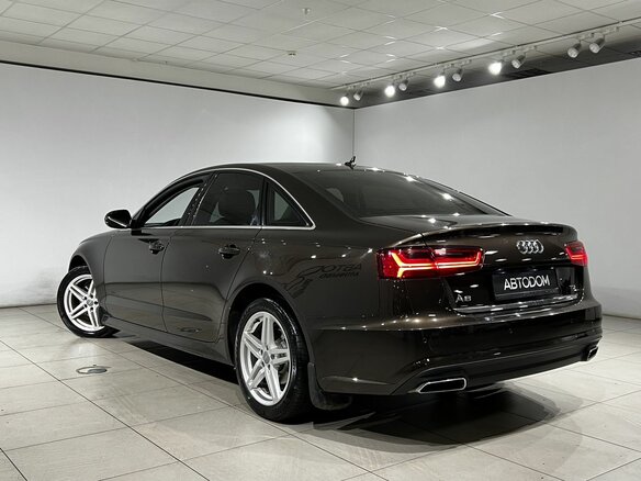 2017 Audi A6 IV (C7) Рестайлинг, коричневый, 2549000 рублей - вид 4