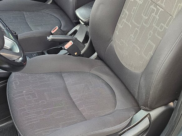 2013 Kia Rio 5-speed III, голубой, 780000 рублей - вид 11