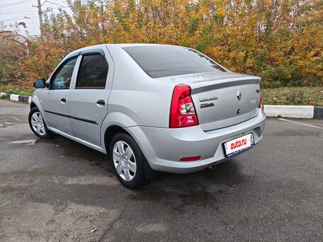 2012 Renault Logan I Рестайлинг, серый, 570000 рублей, вид 4