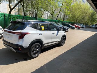 2024 Kia Seltos I Рестайлинг, белый, 2750000 рублей, вид 1