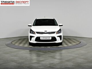 2017 Kia Rio IV, белый, 1276000 рублей, вид 2